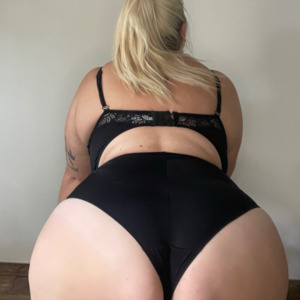 Curvycinnamon MYM